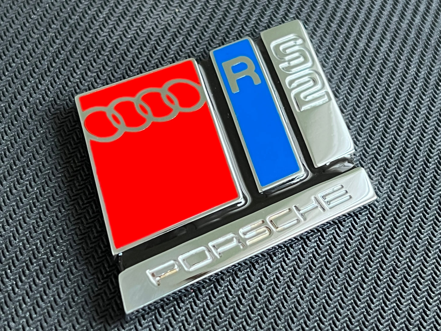 Audi RS2 Rear Badge Emblem 8A0853735A 2ZZ